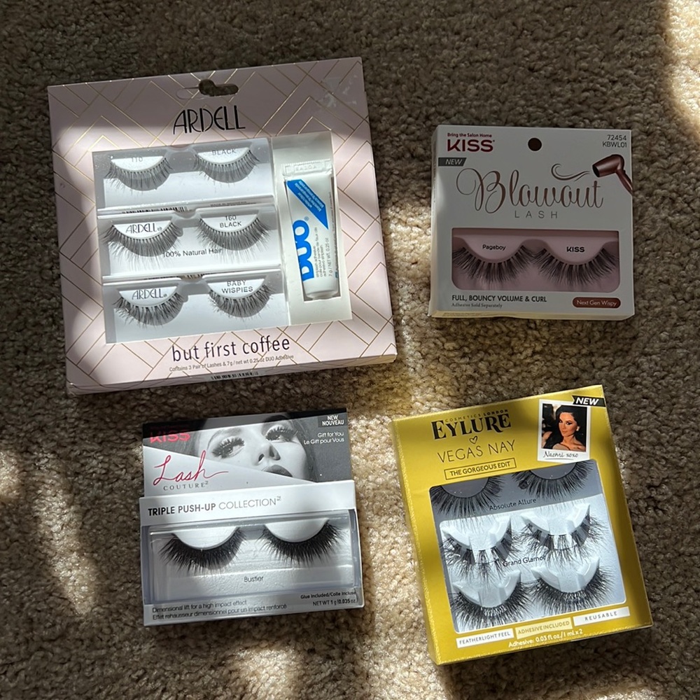 Eyelash bundle